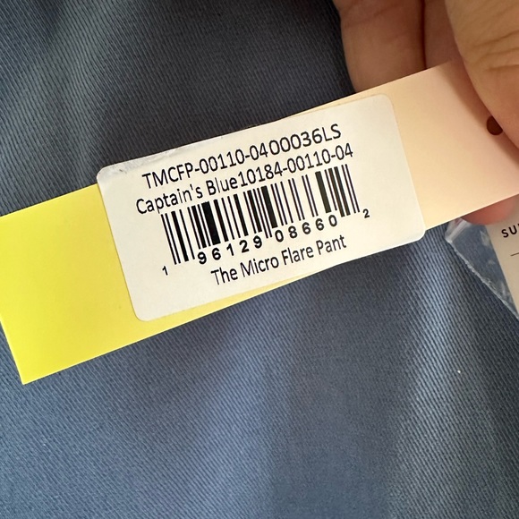 Summersalt Easy High-Waisted Flare Pant - Picture 8 of 10